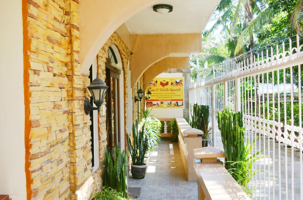 Casa D' Estrella Apartelle Balabag  Exterior foto