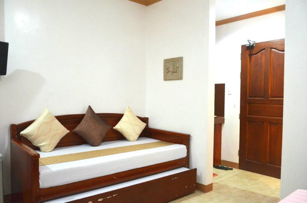 Casa D' Estrella Apartelle Balabag  Cameră foto